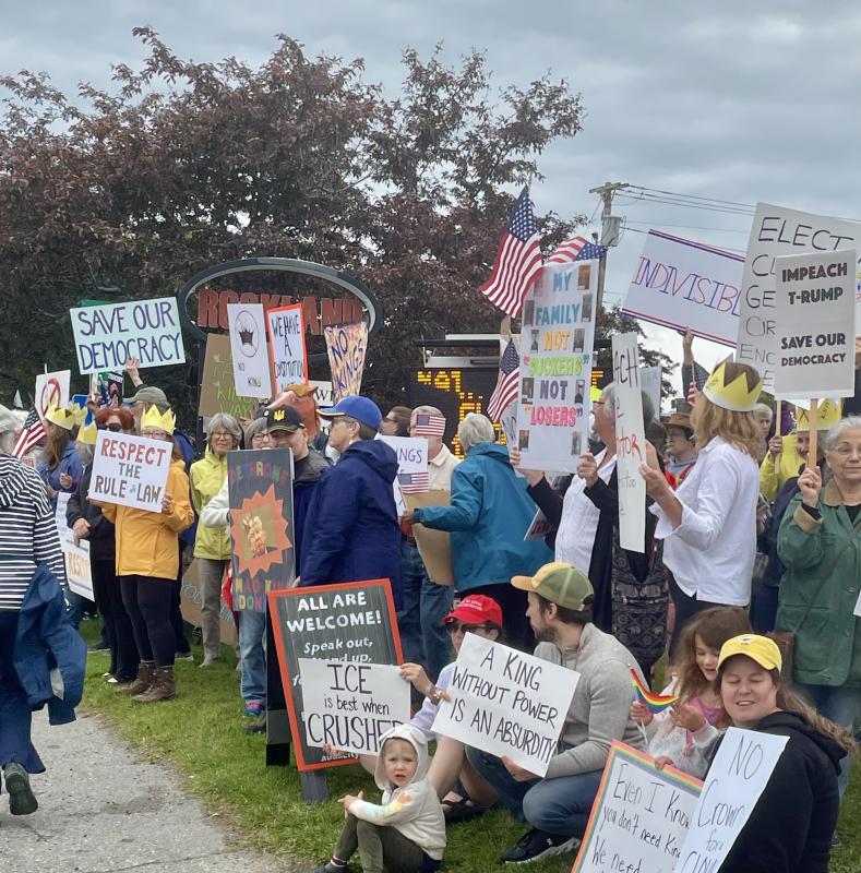 (Photo courtesy Elizabeth Davis) c