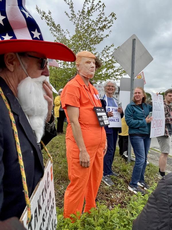 (Photo courtesy Elizabeth Davis) c