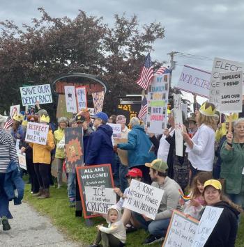 (Photo courtesy Elizabeth Davis) c