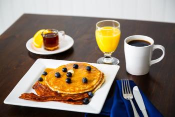 blueberry pancakes east wind inn